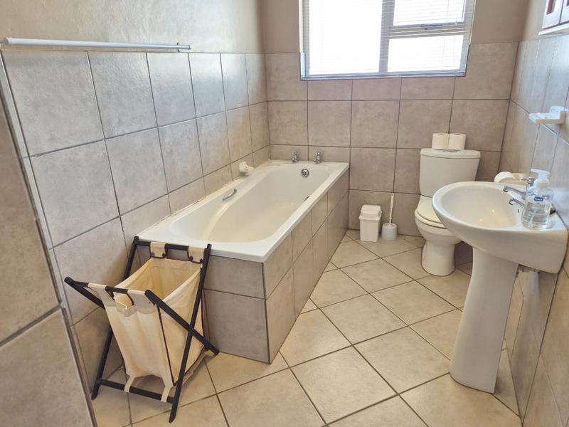 To Let 3 Bedroom Property for Rent in Strandfontein Western Cape